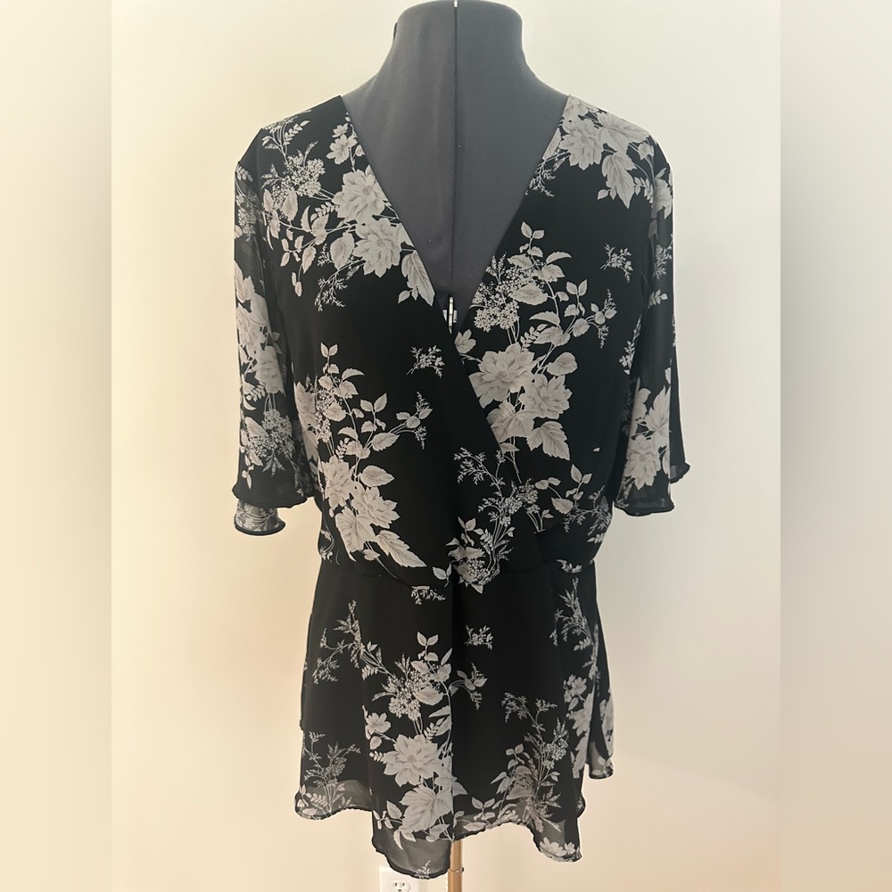 Black and White Floral Blouse Plus Size 18